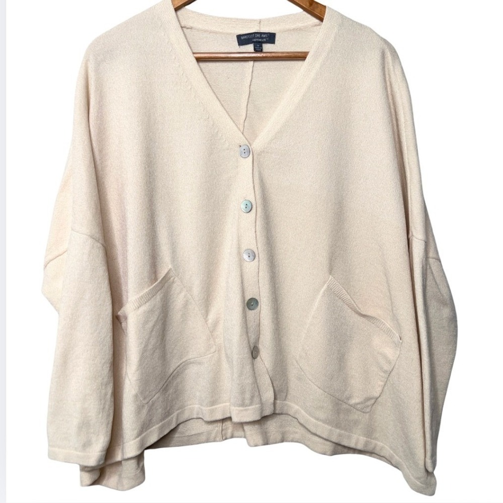 Barefoot Dreams CozyChic Womens Cardigan Cream Button 3/4 Sleeve Pockets Size M - Picture 3 of 8